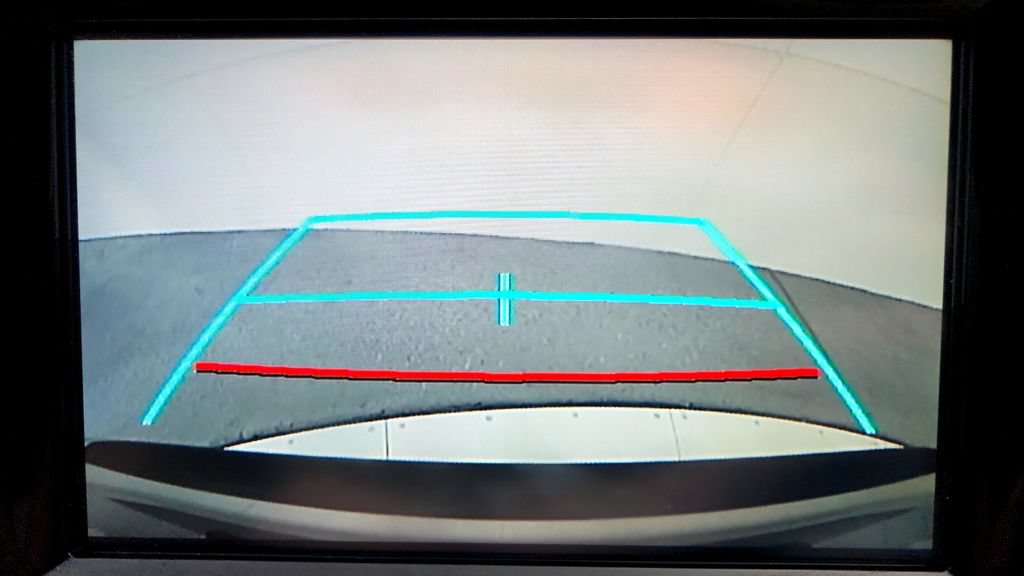 Certified 2018 Toyota Camry LE FWD image 31