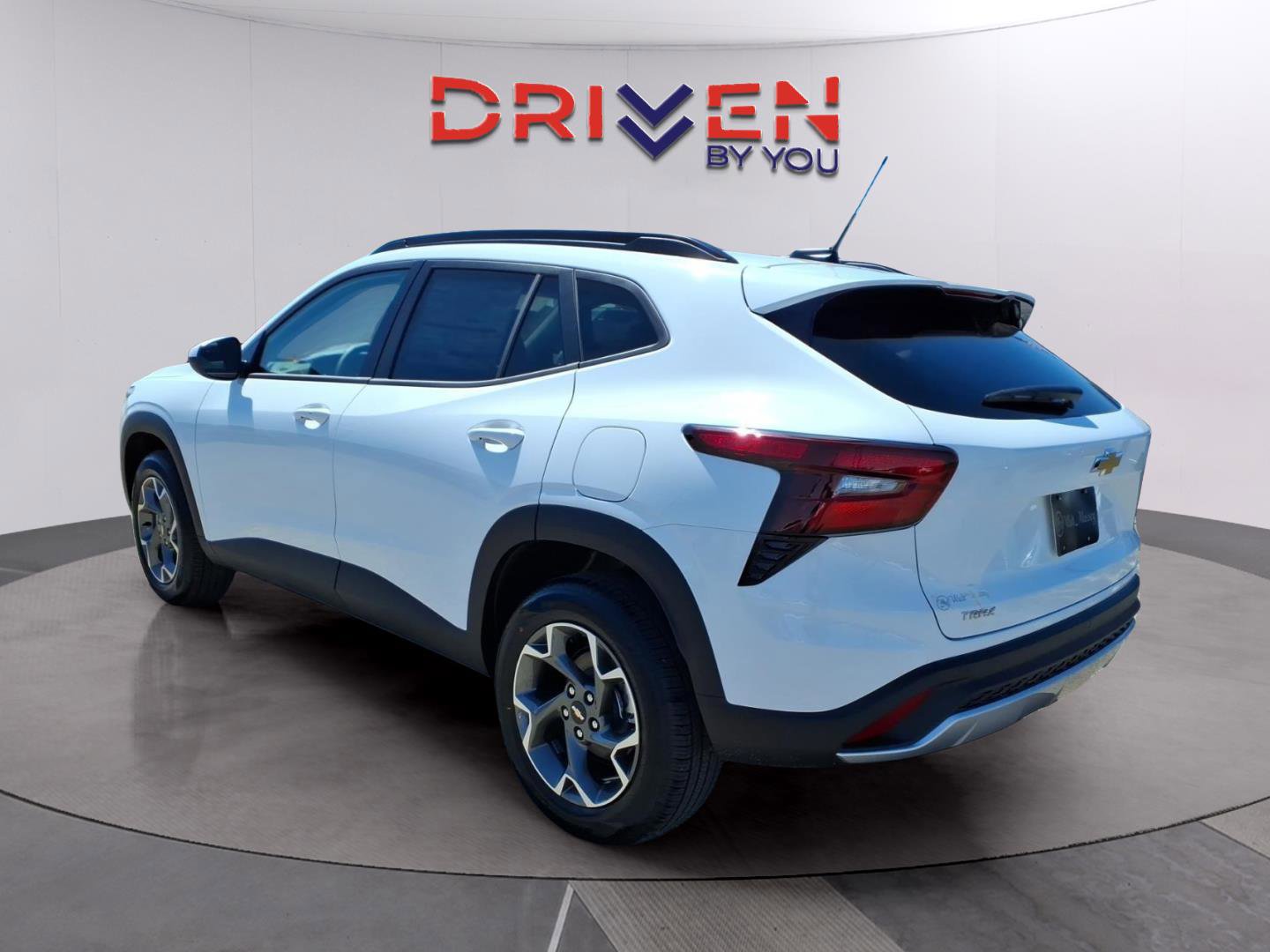 New 2026 Chevrolet Trax LT image 3