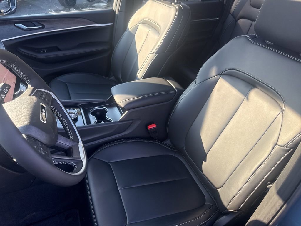 New 2026 Jeep Grand Cherokee Limited image 37