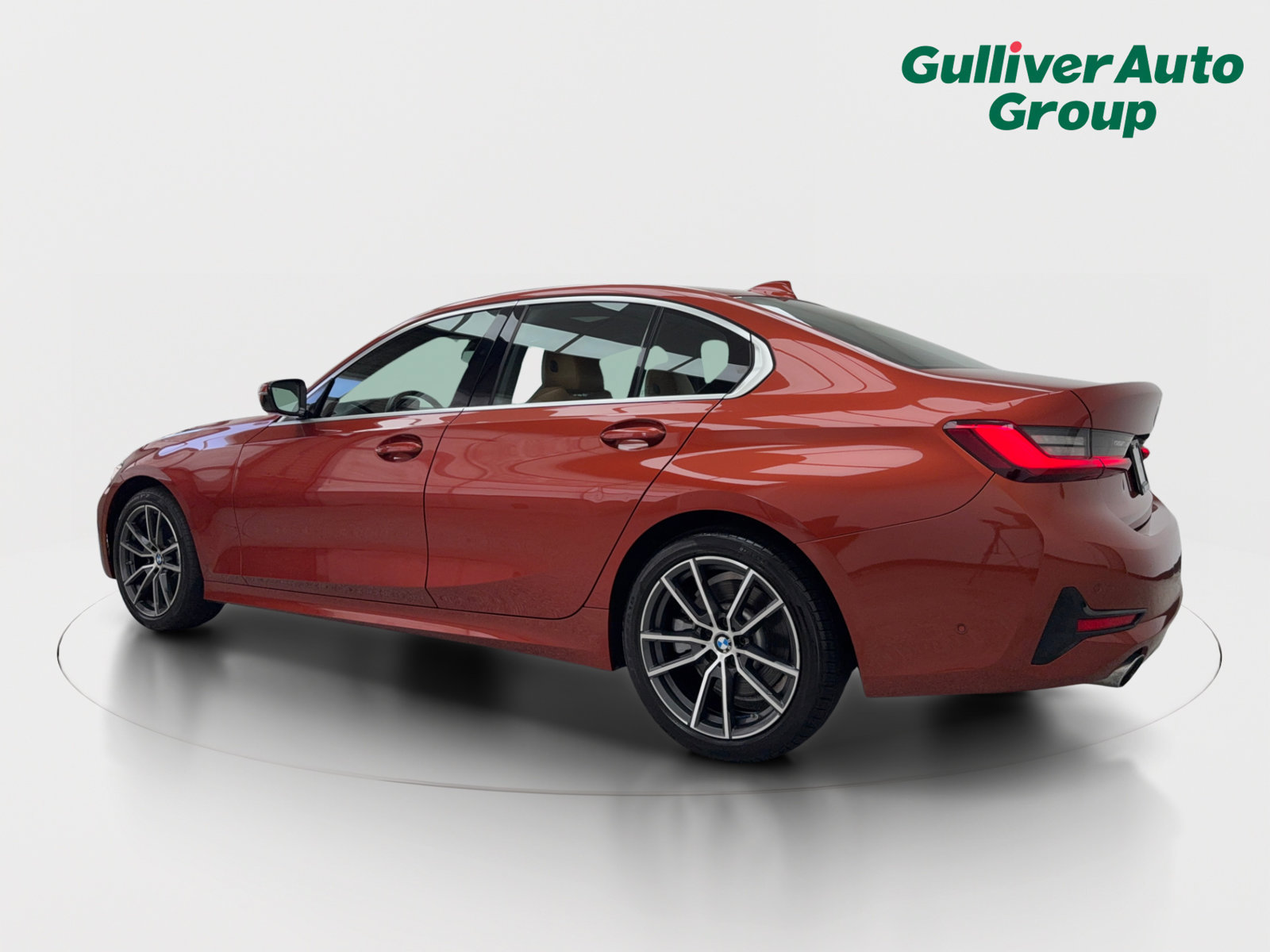 Used 2021 BMW 330i Sedan RWD image 4