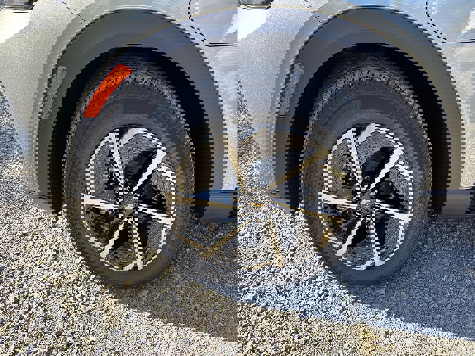 New 2026 Chevrolet Equinox EV LT image 13