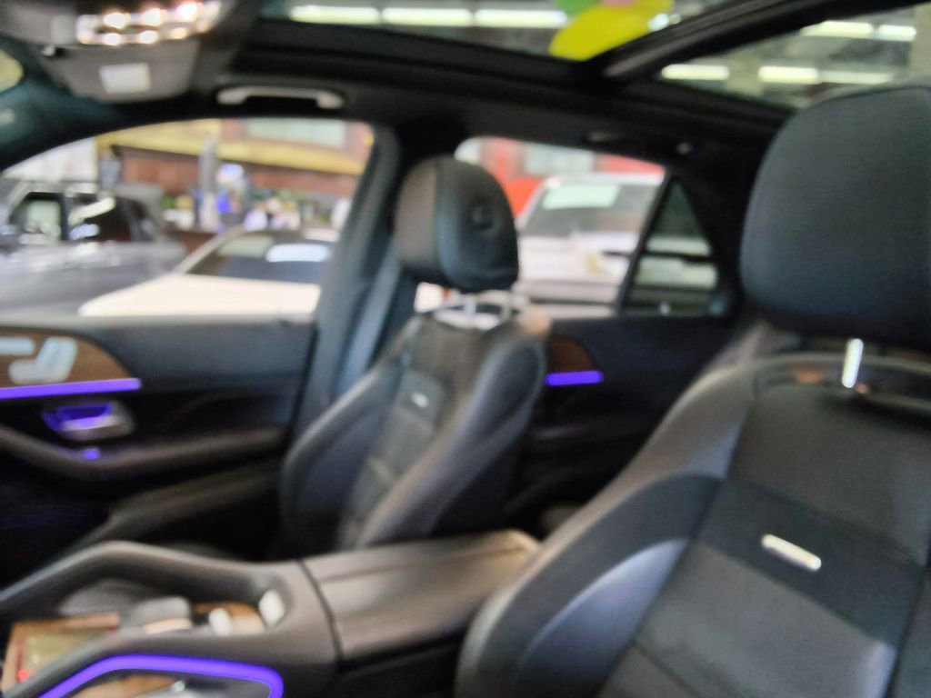 Used 2024 Mercedes-Benz GLE 53 AMG 4MATIC image 35