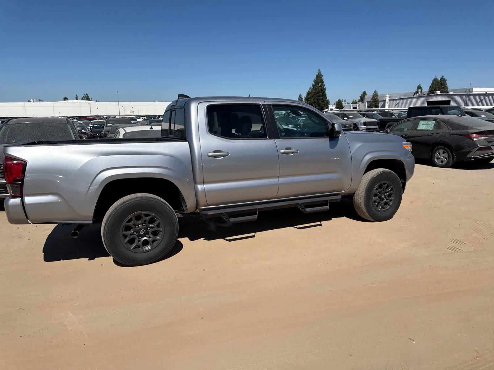 Used 2021 Toyota Tacoma SR w/ SR Convenience Package RWD image 3