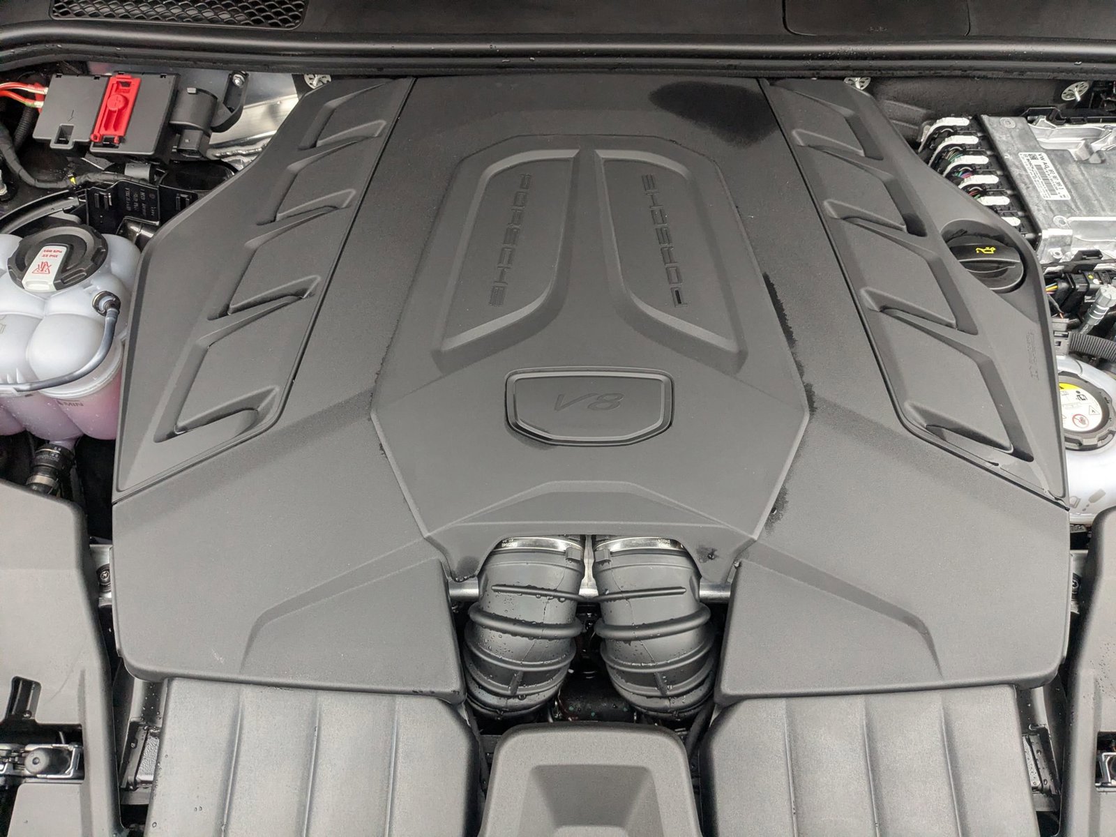 New 2026 Porsche Cayenne Turbo image 29