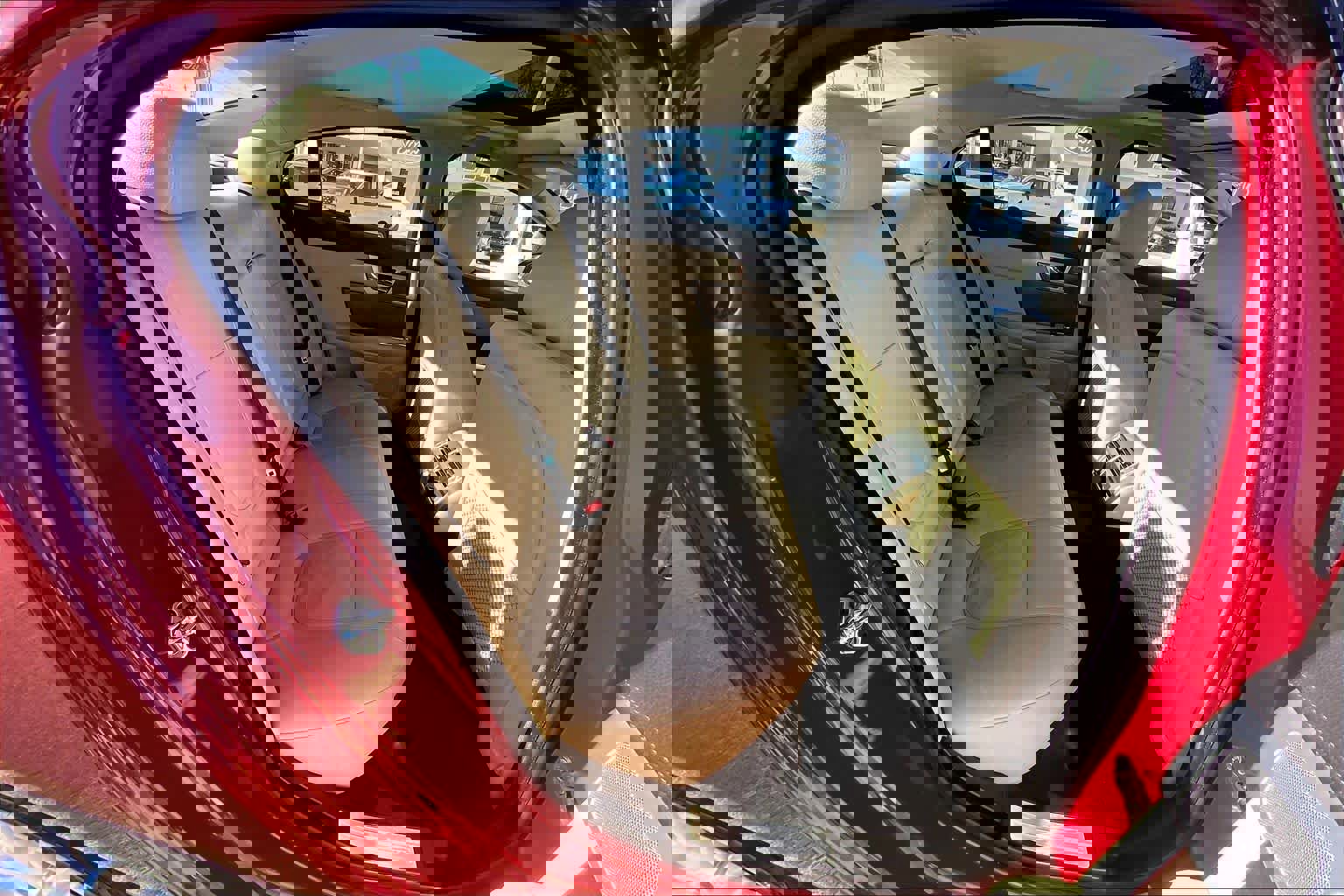 Used 2013 Jaguar XF 3.0 image 19