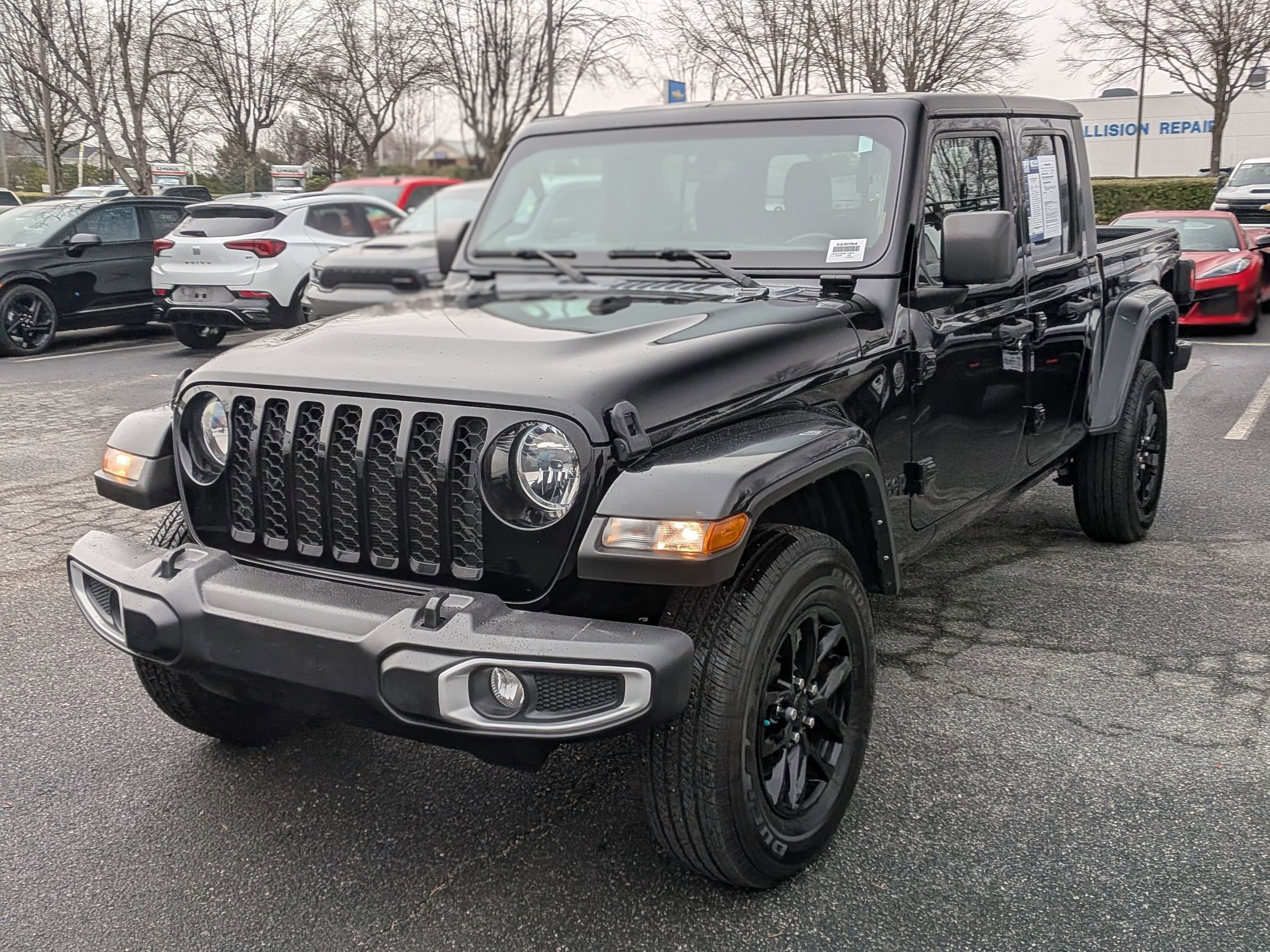 Used 2022 Jeep Gladiator Sport image 5