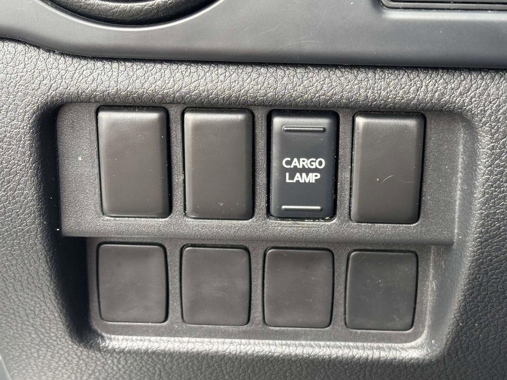 Used 2019 Nissan Titan S w/ S Utility Package image 30