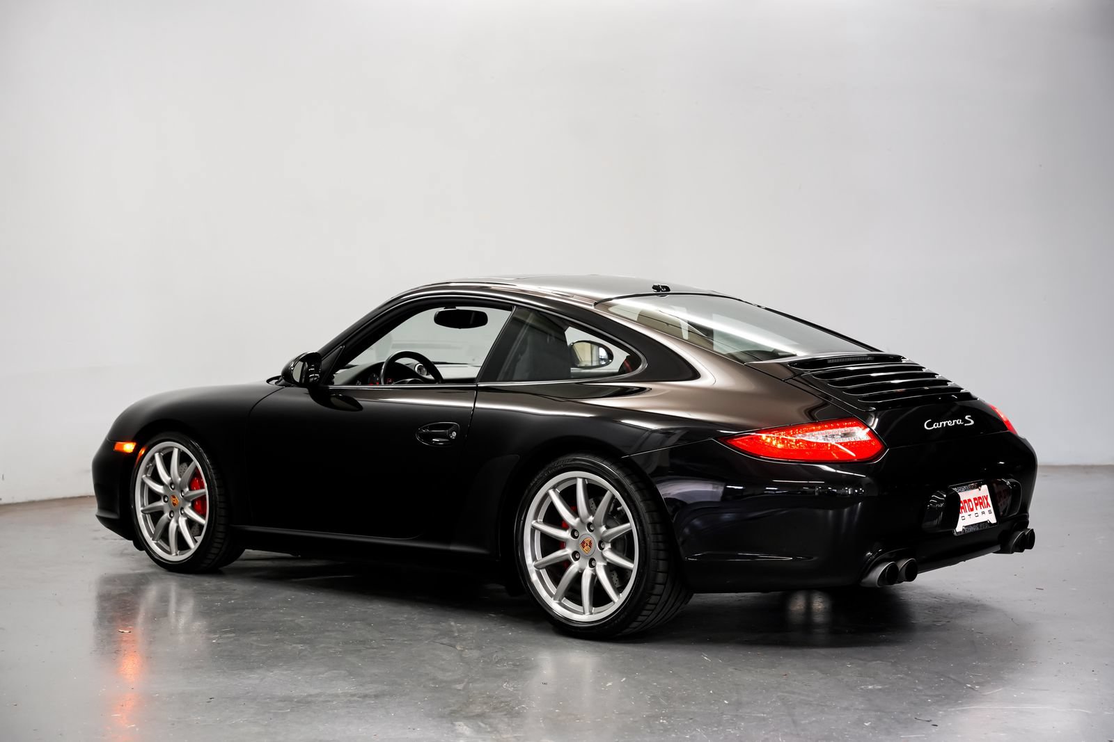 Used 2011 Porsche 911 Carrera S RWD image 8