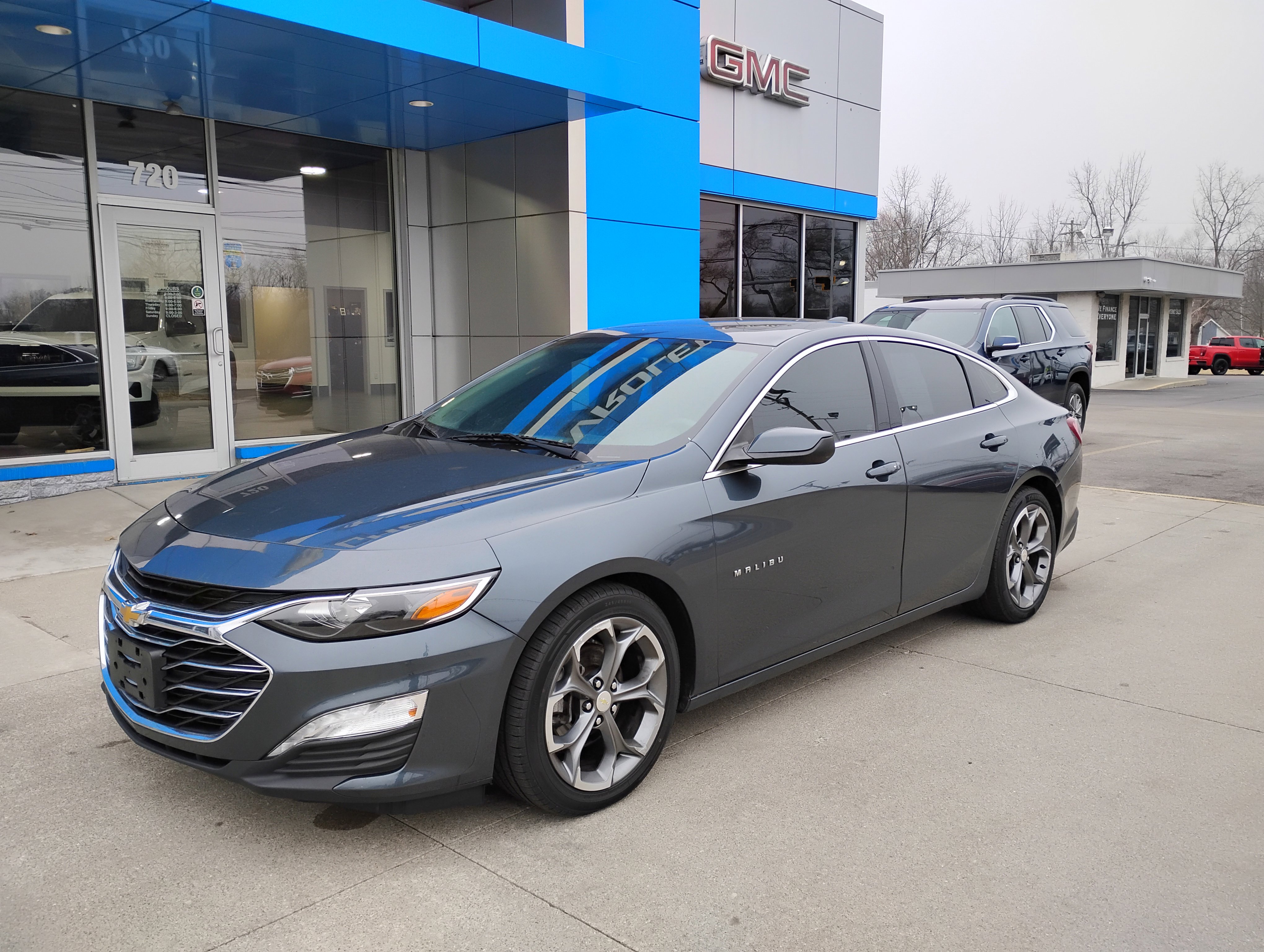 Used 2020 Chevrolet Malibu LT image 30