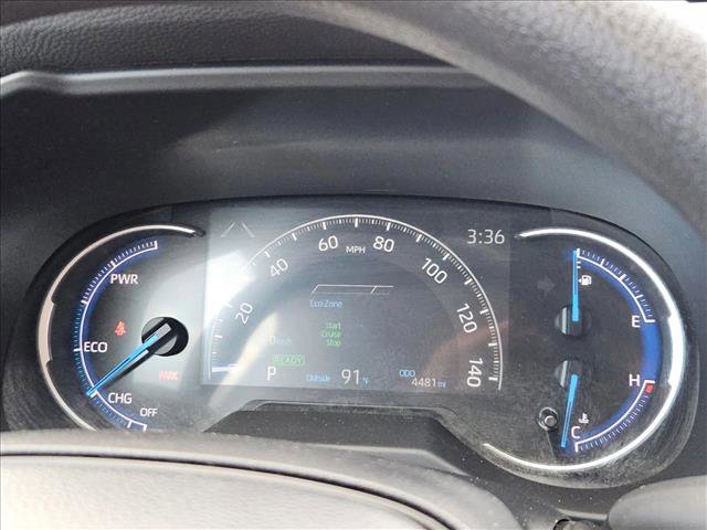 Used 2024 Toyota RAV4 LE image 11