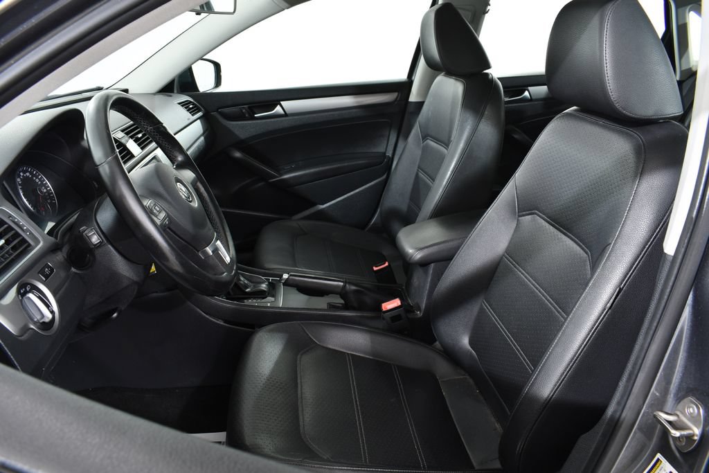 Used 2015 Volkswagen Passat 1.8T Wolfsburg Edition FWD image 6