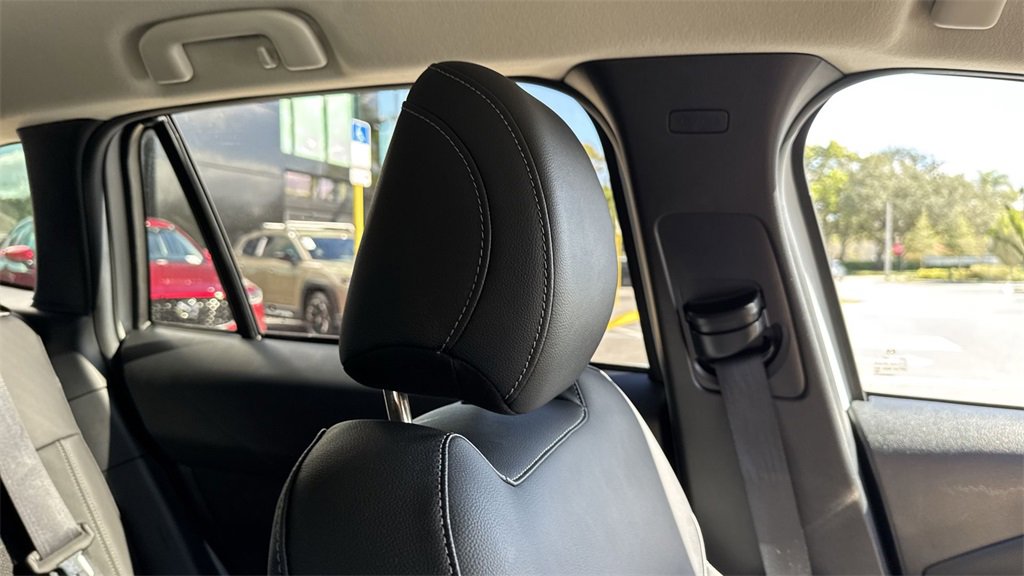 Certified 2025 MAZDA CX-50 AWD 2.5 S w/ Weather Package image 21