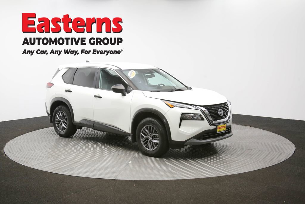 Used 2022 Nissan Rogue S image 48
