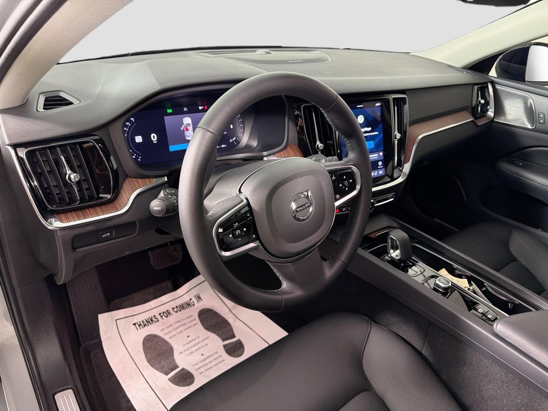 Certified 2024 Volvo S60 B5 Plus w/ Climate Package FWD image 10