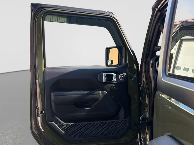 Used 2023 Jeep Wrangler Sport S AWD/4WD image 13