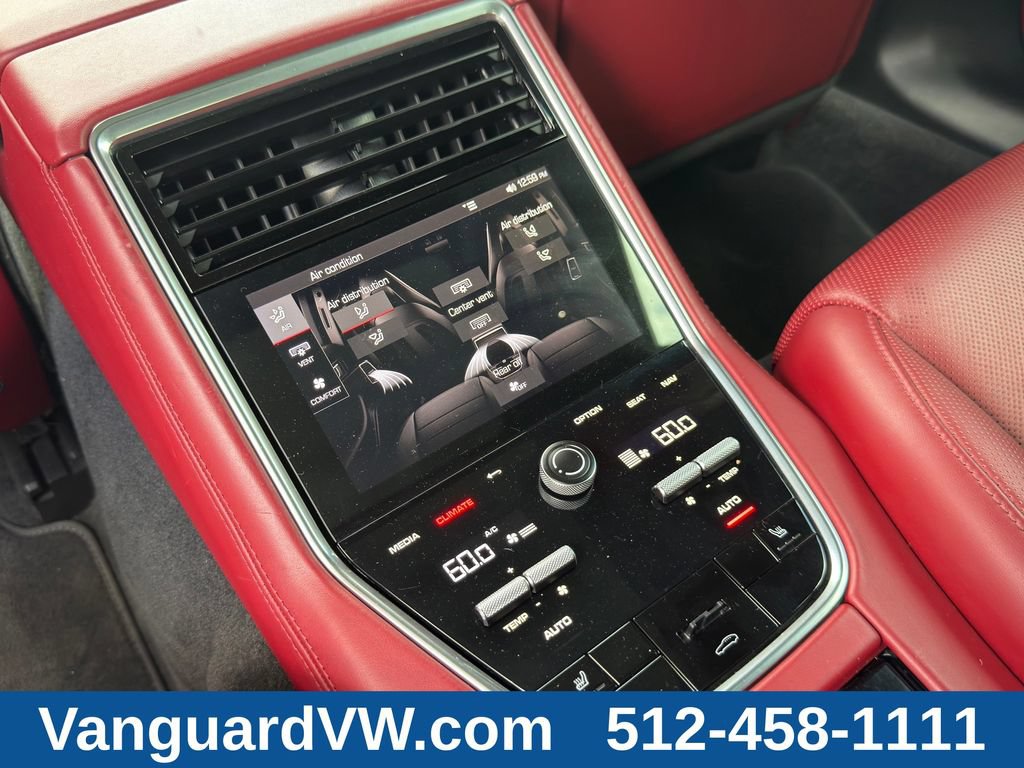 Used 2021 Porsche Panamera RWD image 28