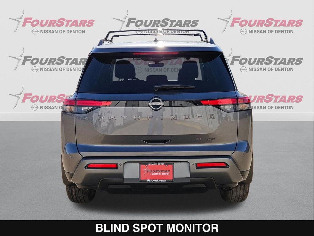 New 2026 Nissan Pathfinder SL image 5
