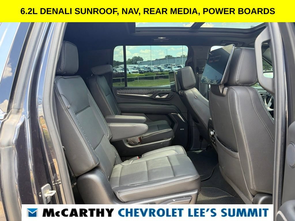 Used 2023 GMC Yukon XL Denali w/ Denali Reserve Package AWD/4WD image 35