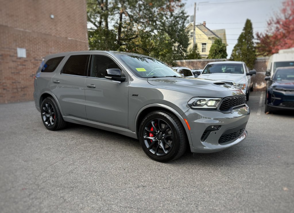 Used 2021 Dodge Durango SRT w/ Technology Group AWD/4WD image 3