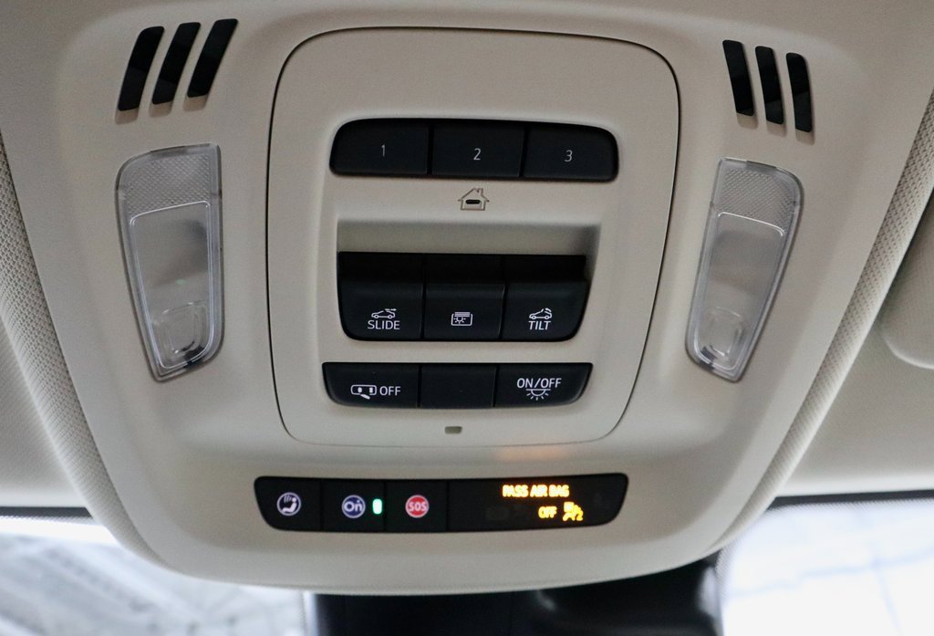 Used 2023 Buick Envision Avenir image 26