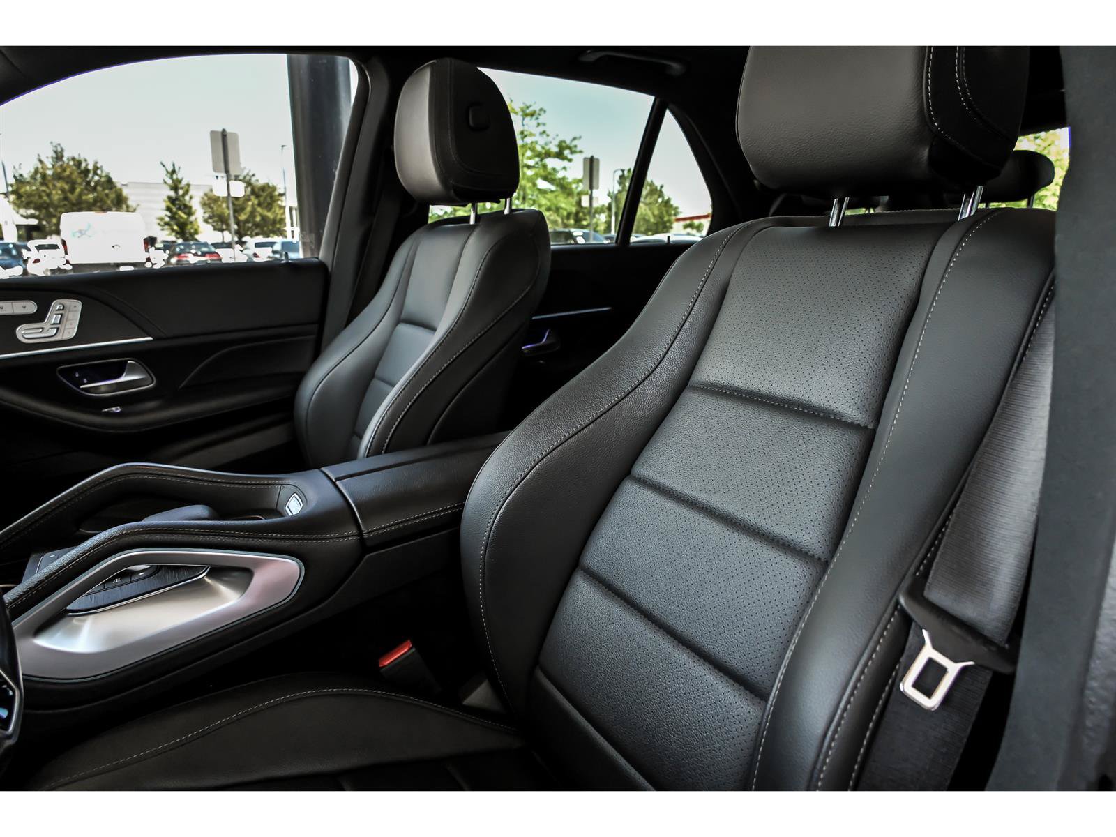 Certified 2024 Mercedes-Benz GLE 450 4MATIC image 12