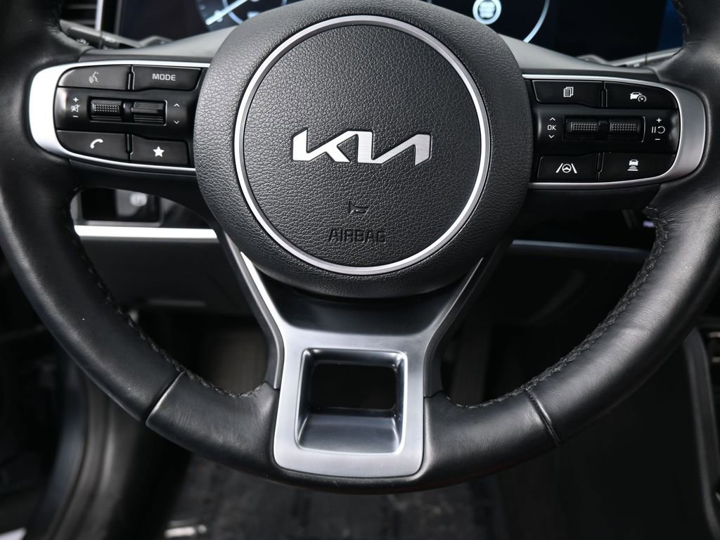 Used 2024 Kia Sportage SX image 33