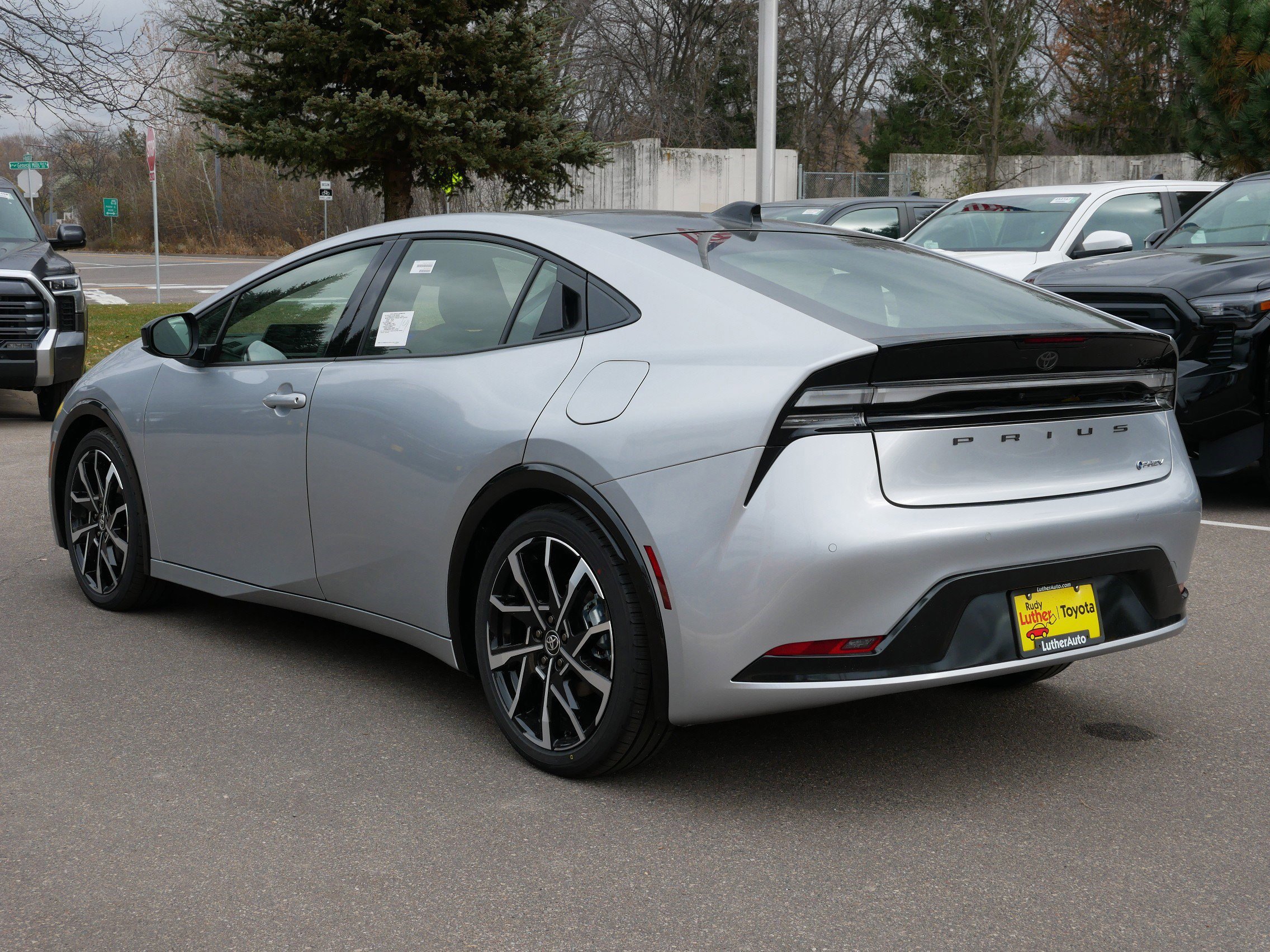 New 2026 Toyota Prius XSE image 3