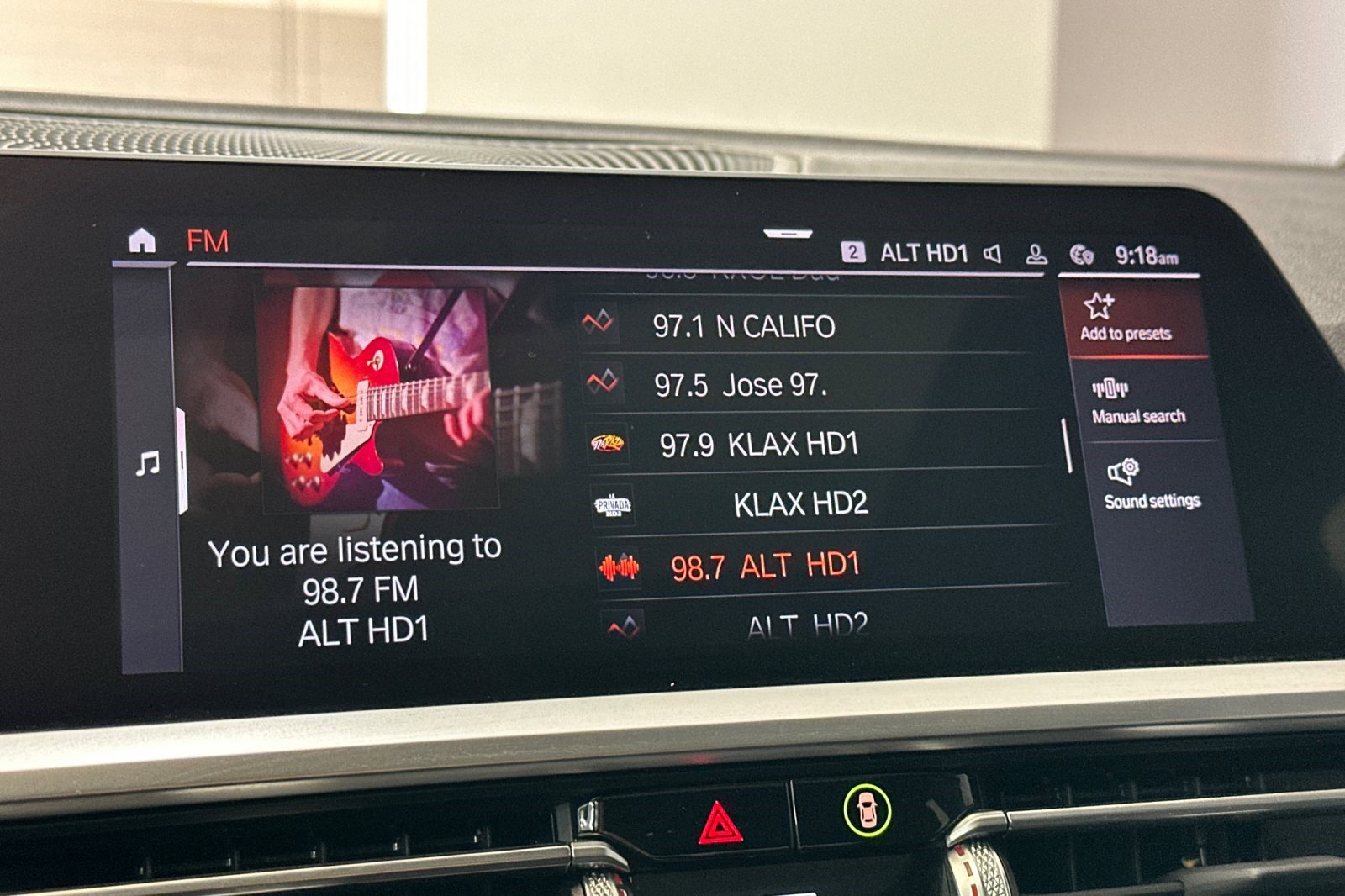 Used 2022 BMW 330i Sedan w/ Driving Assistance Package image 21