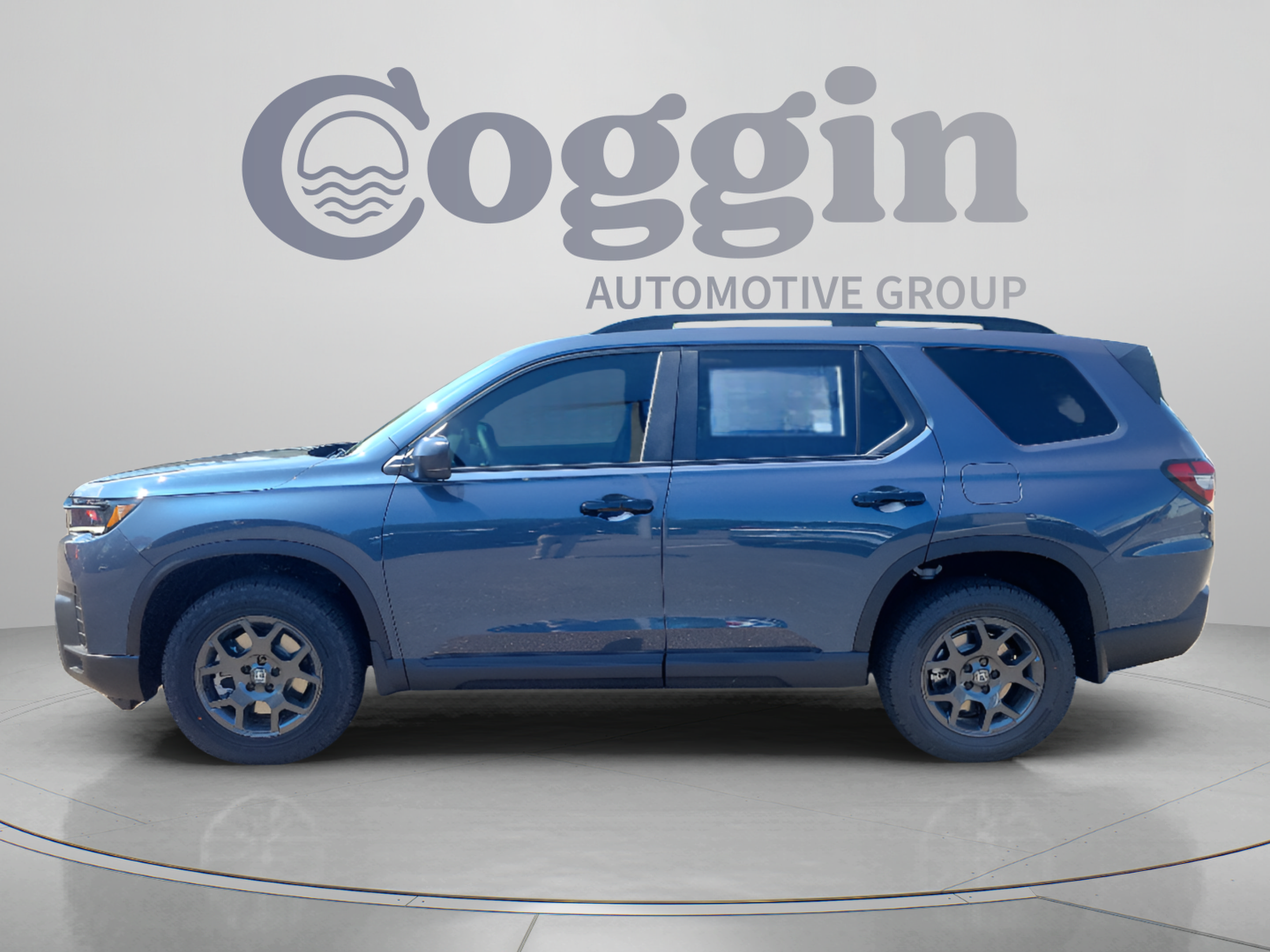 New 2026 Honda Pilot TrailSport image 2