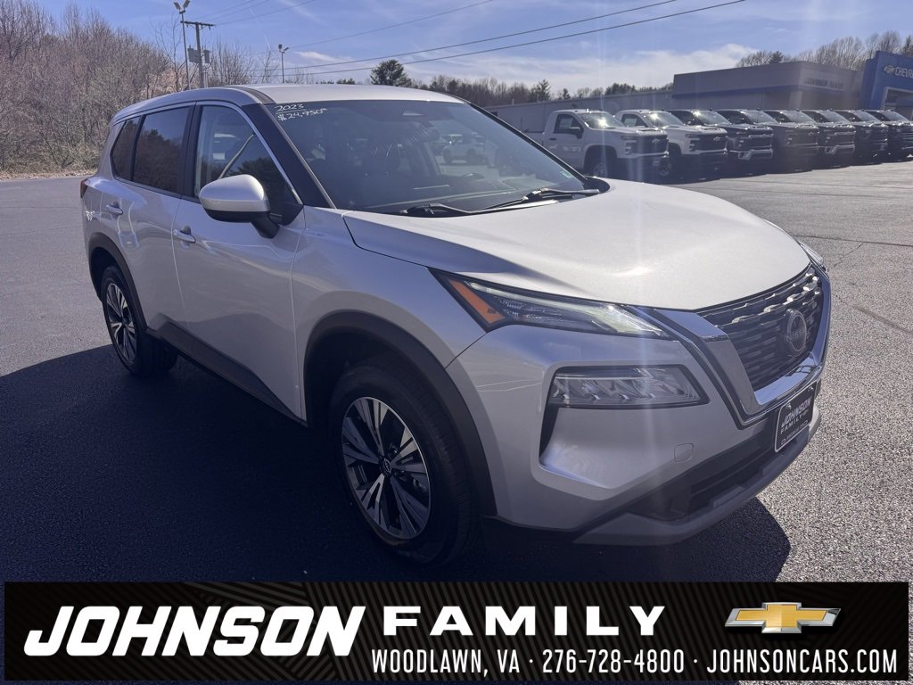 Used 2023 Nissan Rogue SV