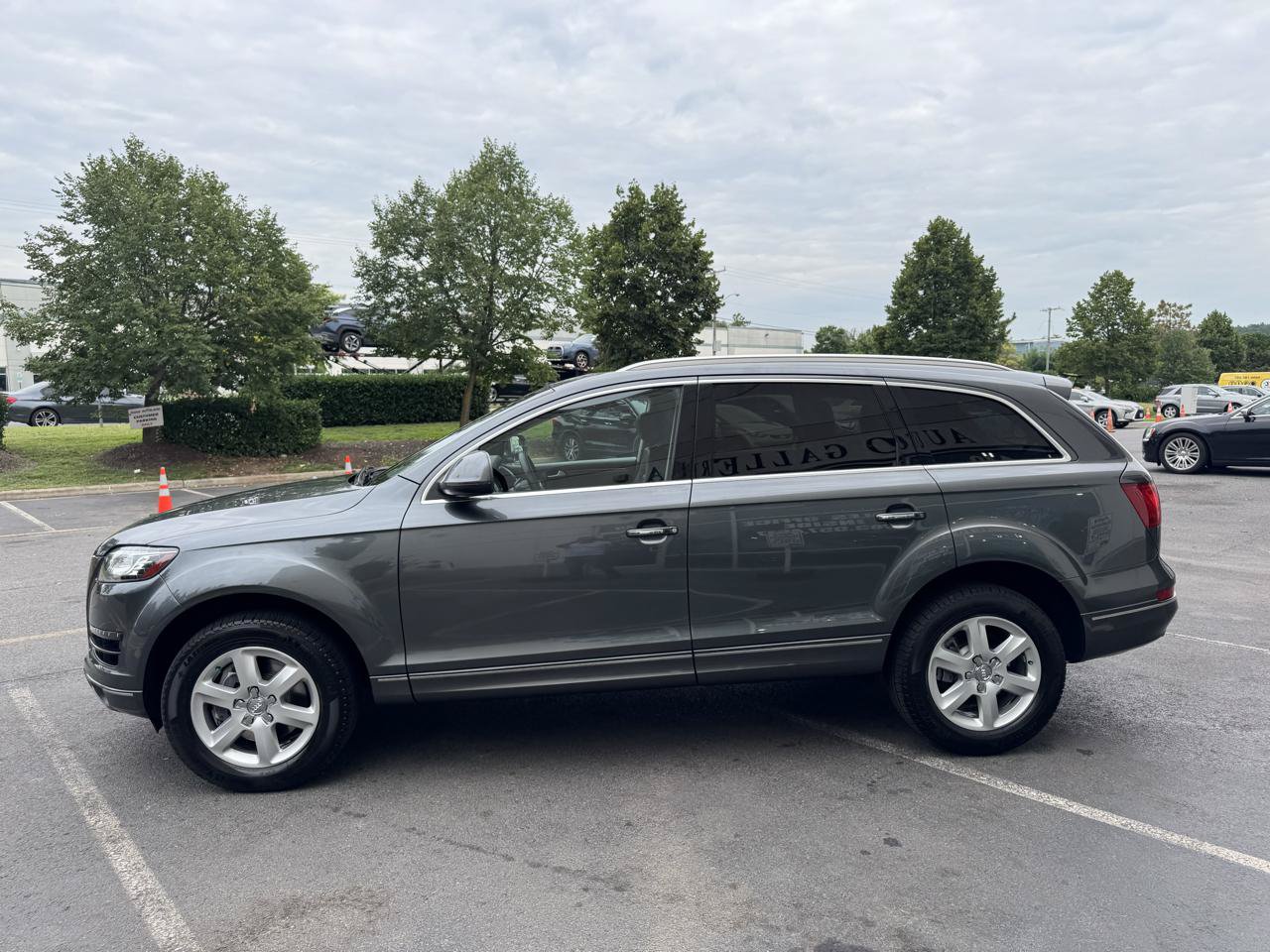 Used 2015 Audi Q7 3.0T Premium Plus w/ Premium Plus Package AWD/4WD image 8
