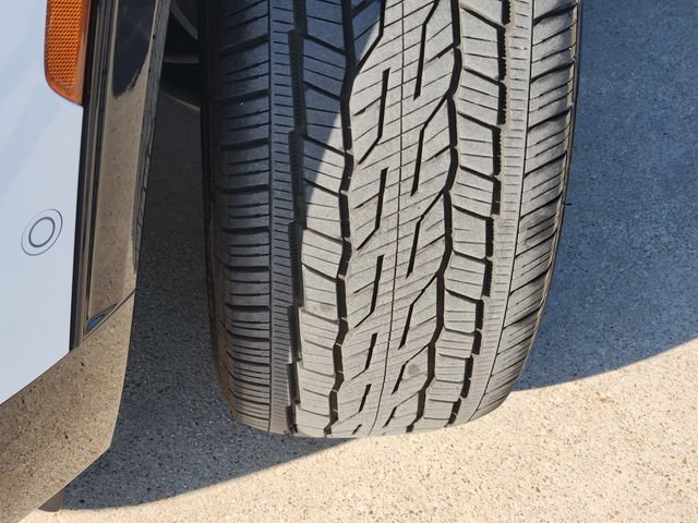 Used 2026 Chevrolet Traverse RS w/ LPO, Floor Liner Package FWD image 19