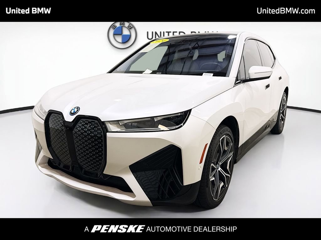 Used 2024 BMW iX xDrive50 w/ Premium Package AWD/4WD image 1
