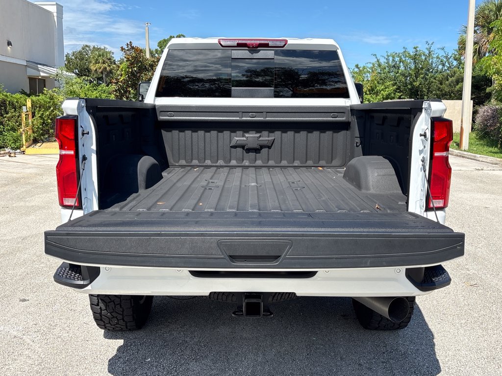 Used 2026 Chevrolet Silverado 2500 LTZ w/ Z71 Chrome Sport Edition AWD/4WD image 9