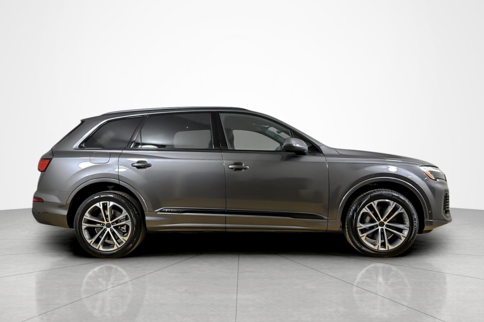 New 2026 Audi Q7 2.0T Premium Plus AWD/4WD image 7