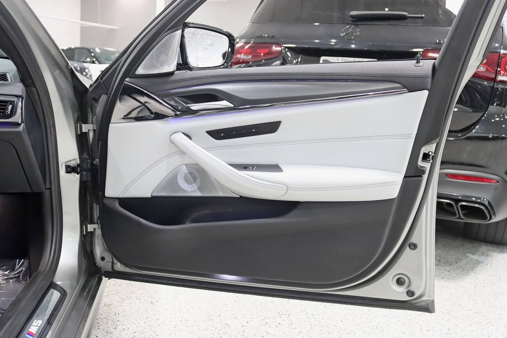 Used 2019 BMW M5 w/ Executive Package AWD/4WD image 43