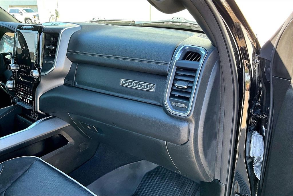 Used 2025 RAM 1500 Laramie w/ Laramie Southwest Edition AWD/4WD image 19