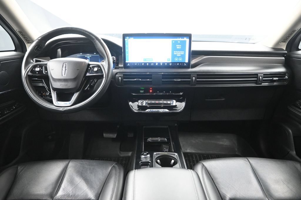 Used 2023 Lincoln Corsair Reserve w/ Equipment Group 201A AWD/4WD image 29