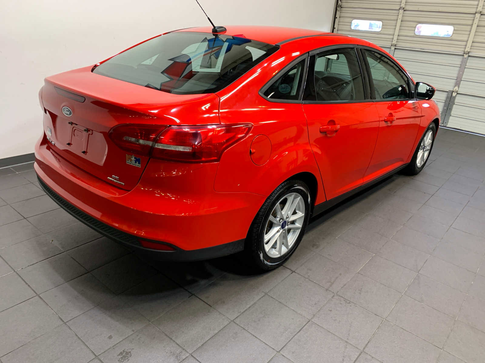 Used 2016 Ford Focus SE image 3