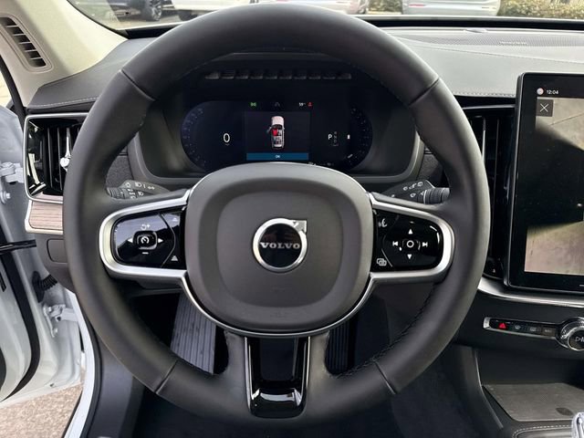 New 2026 Volvo XC90 B6 Plus w/ Protection Package Premier image 22