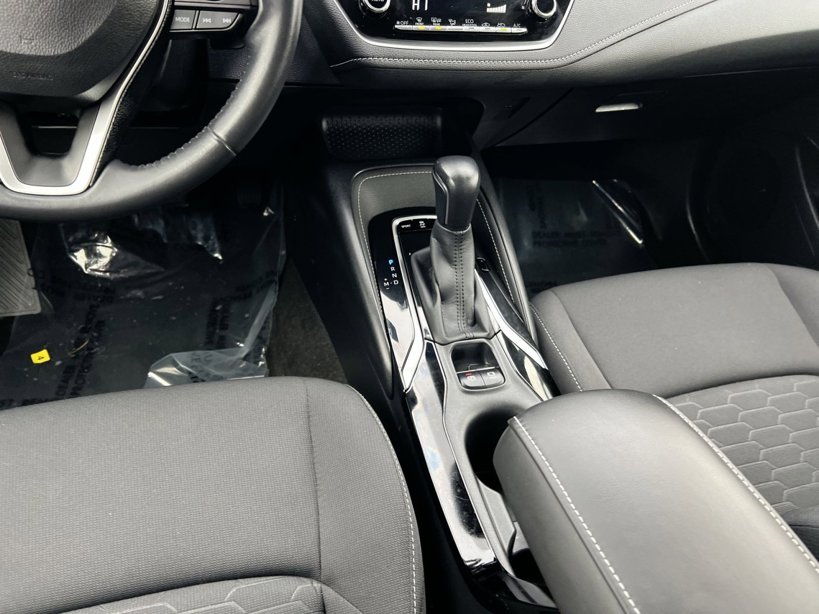 Used 2020 Toyota Corolla SE image 21