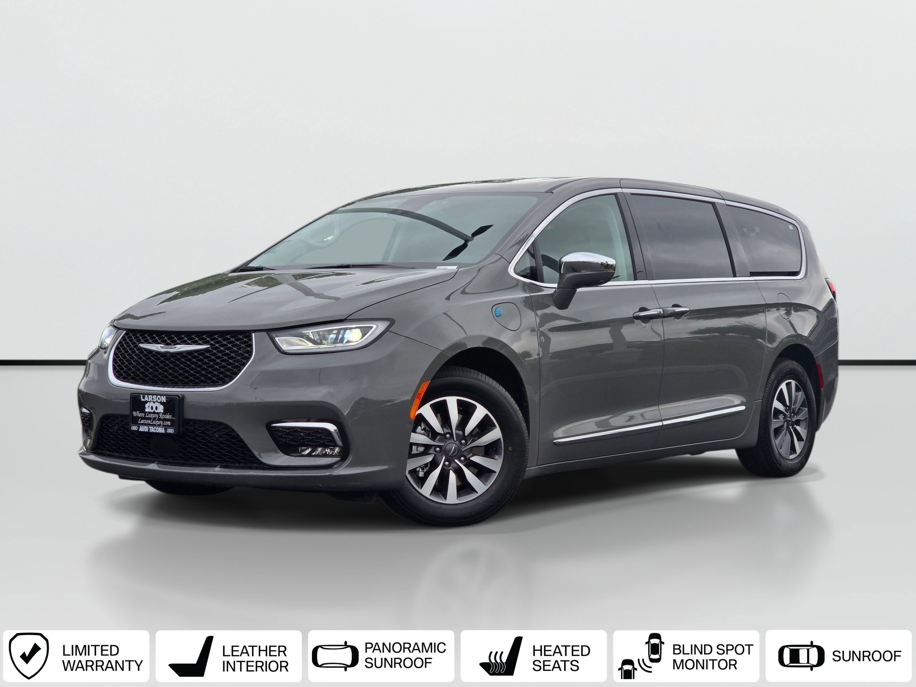 Used 2022 Chrysler Pacifica Limited