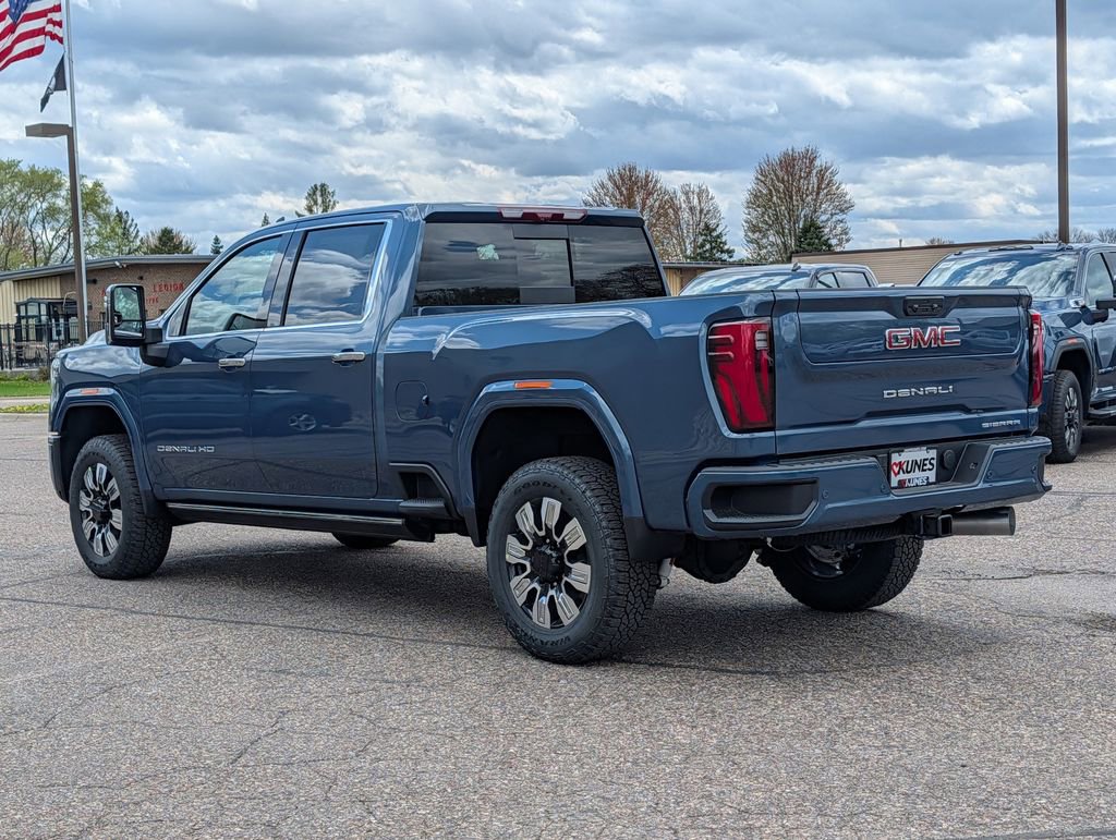 New 2026 GMC Sierra 3500 Denali w/ Denali Reserve Package AWD/4WD image 9