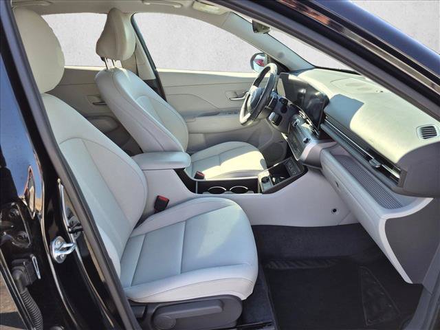 Used 2024 Hyundai Kona Limited AWD/4WD image 19