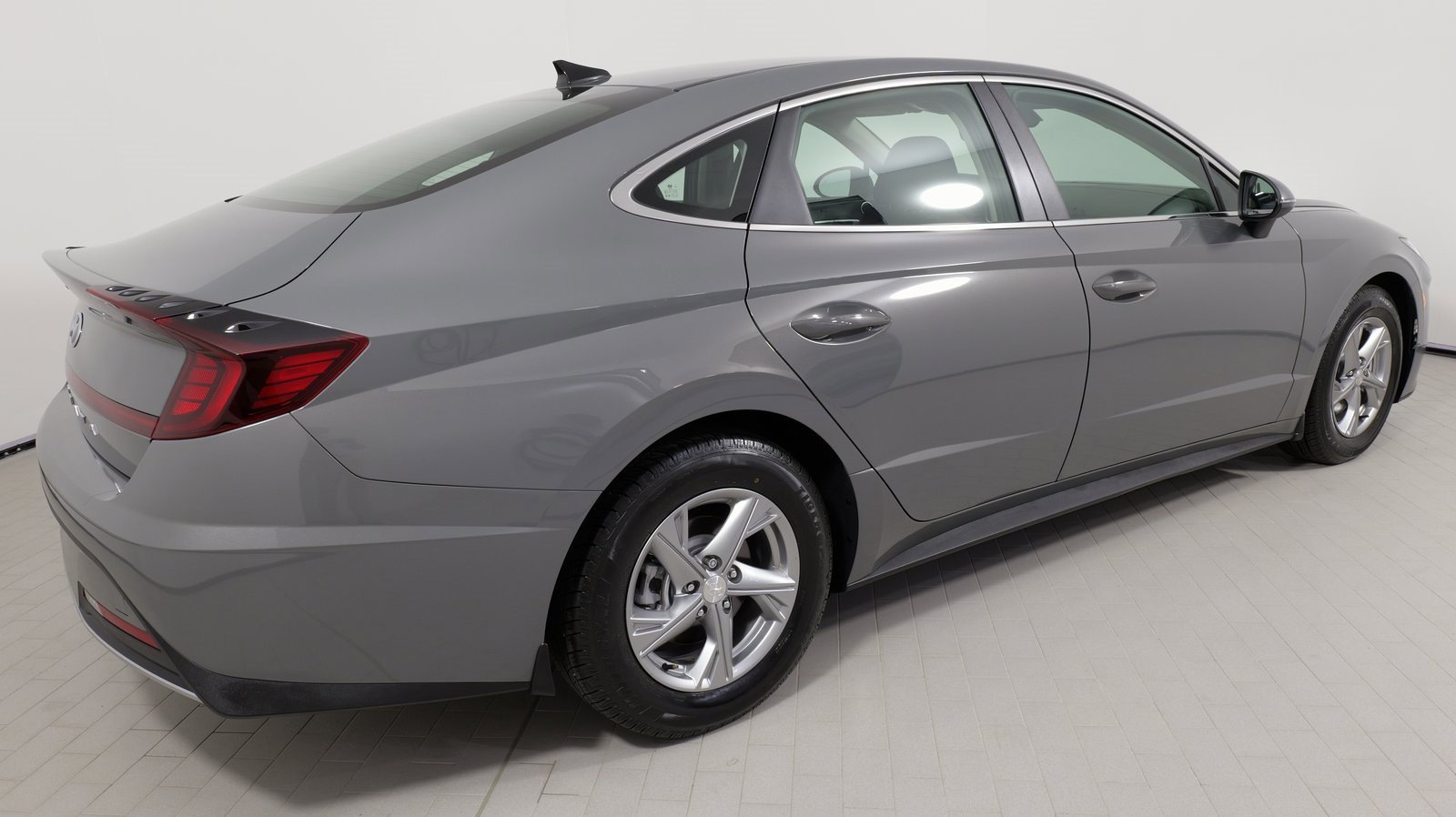 Used 2023 Hyundai Sonata SE image 15