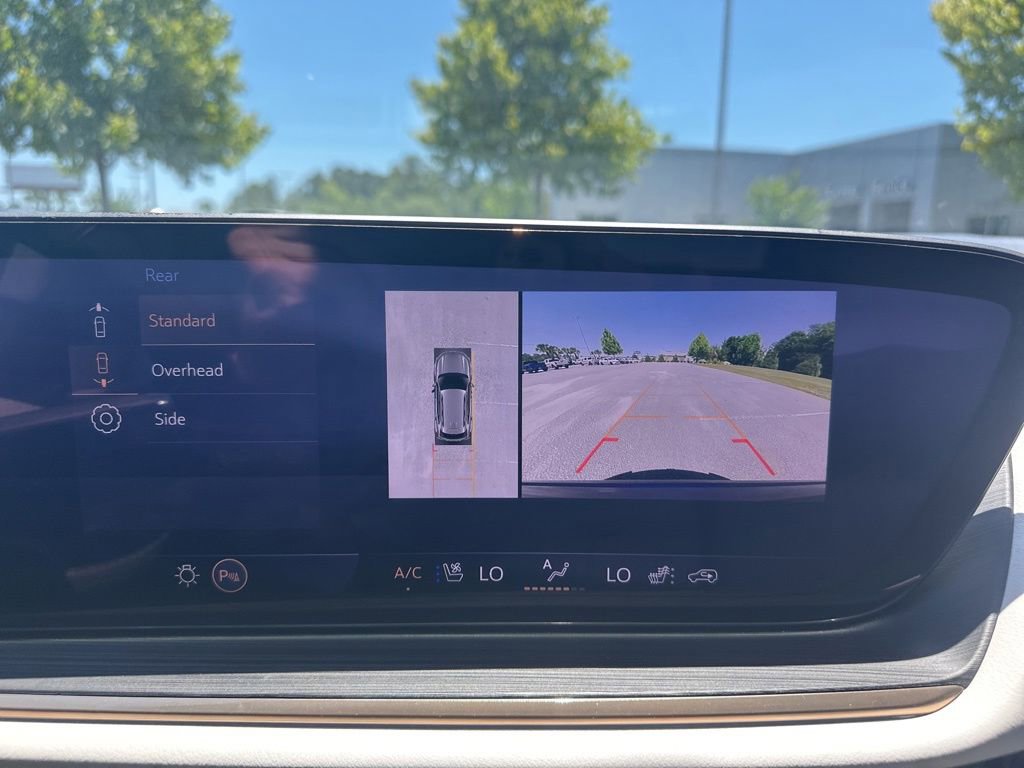 Used 2025 Buick Envision Avenir AWD/4WD image 23