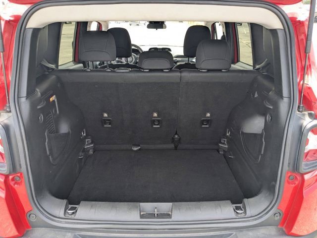 Used 2020 Jeep Renegade Sport FWD image 13