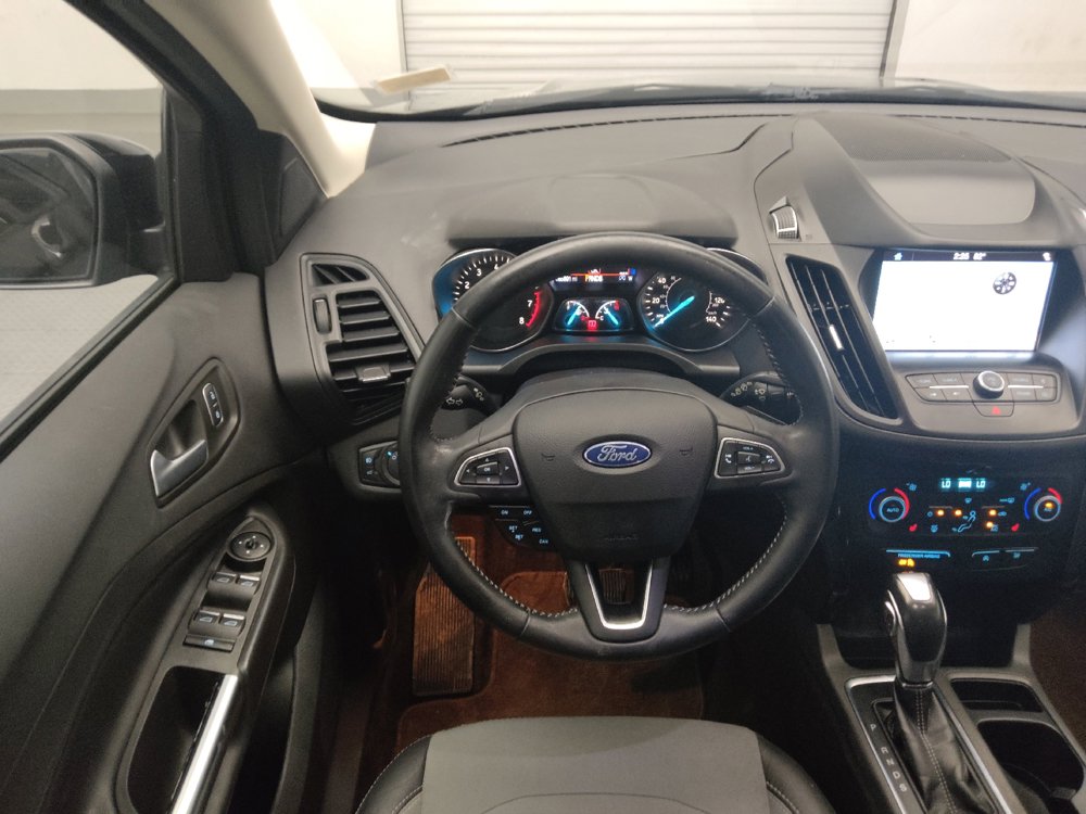 Used 2019 Ford Escape SE FWD image 22