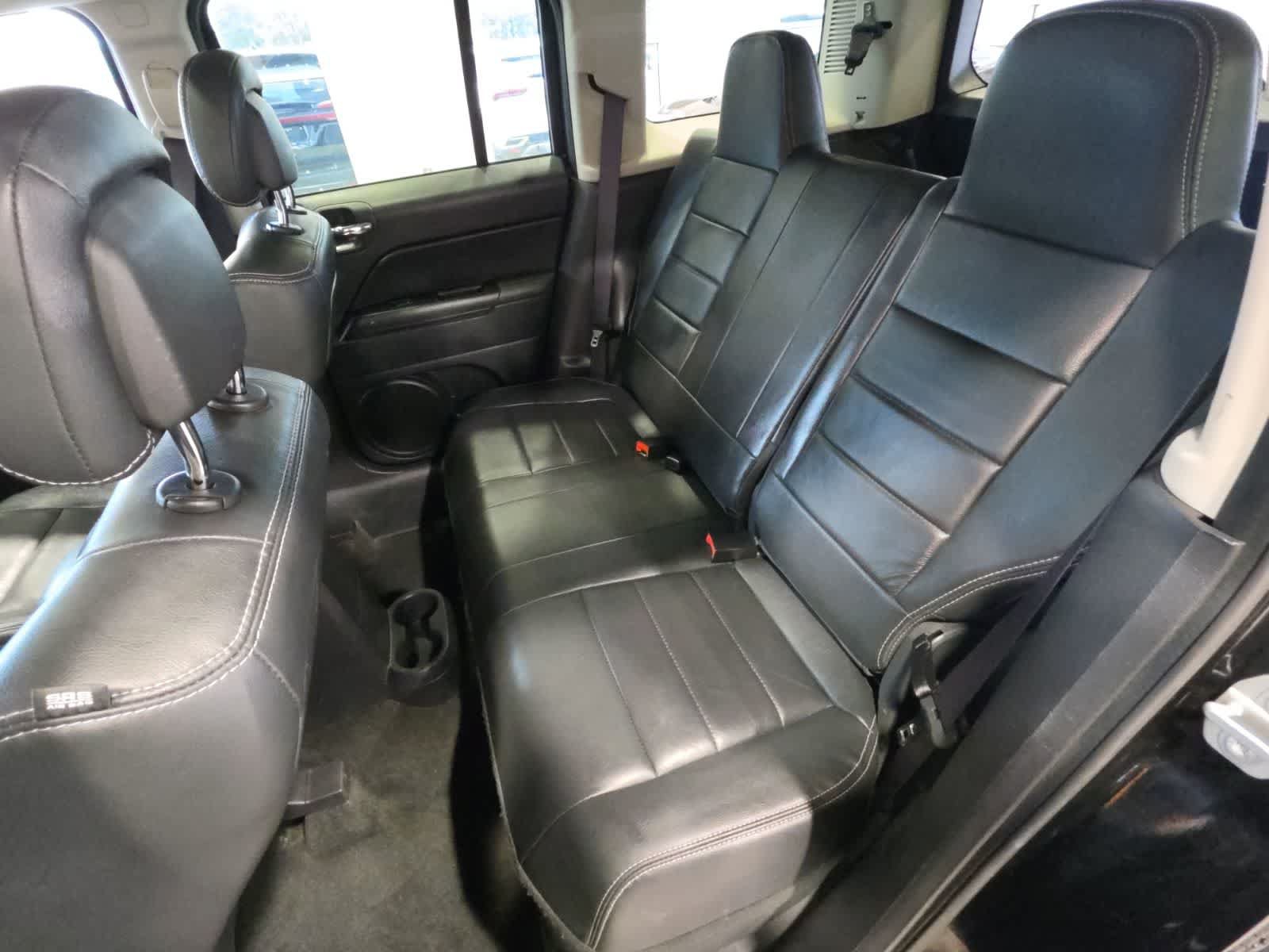 Used 2017 Jeep Patriot High Altitude AWD/4WD image 27
