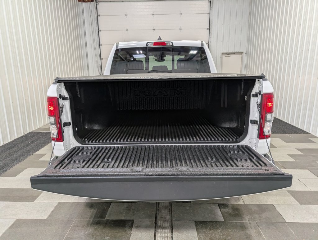 Used 2023 RAM 1500 Big Horn AWD/4WD image 25